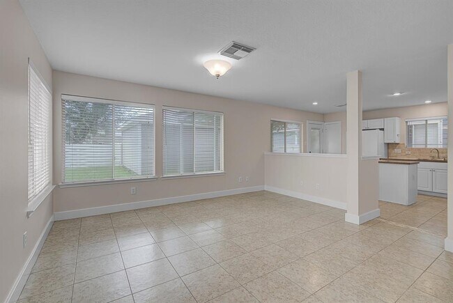 Building Photo - 18730 Atasca Oaks Dr
