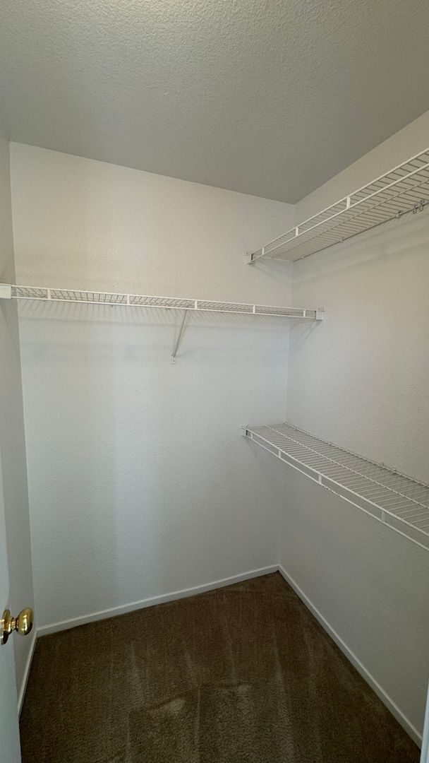Building Photo - Gated 3 bedroom short term rental