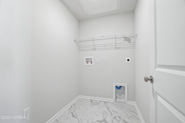 Building Photo - 41 Wembley Wy