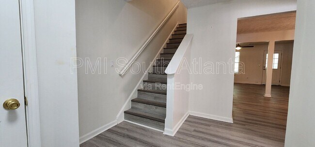 Building Photo - 3021 Waldrop Cir