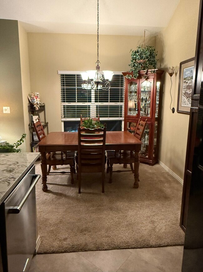 Building Photo - 9438 Ashbury Cir