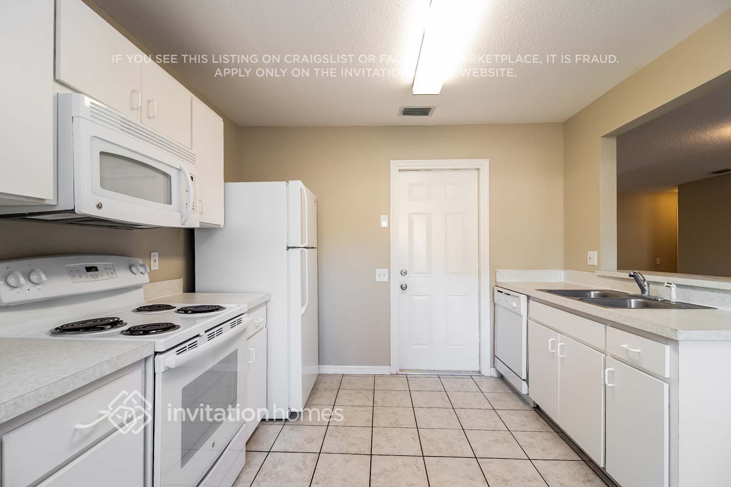 Building Photo - 12521 Dawn Vista Dr