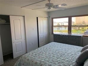 Building Photo - 4650 Cove Cir