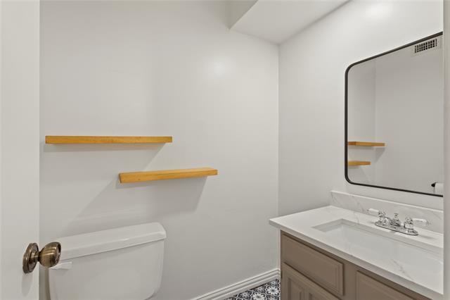 Building Photo - 2908 Nova Dr