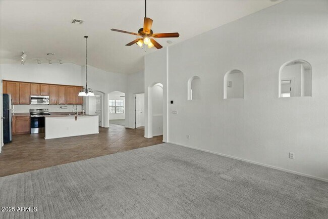 Building Photo - 17750 W Watson Ln
