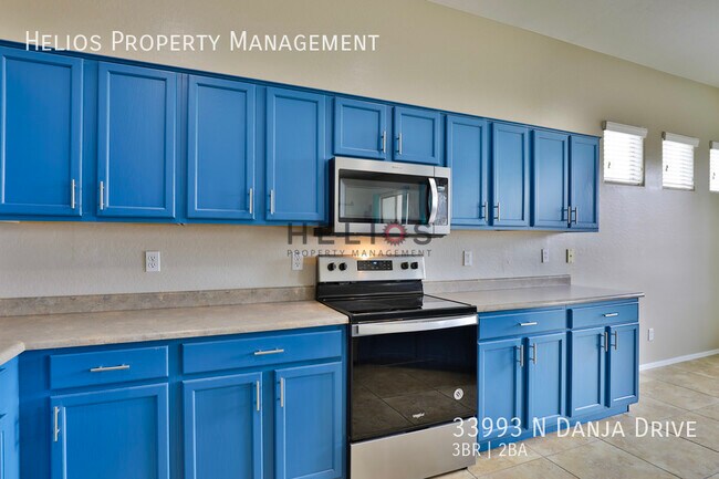 Building Photo - 33993 N Danja Dr