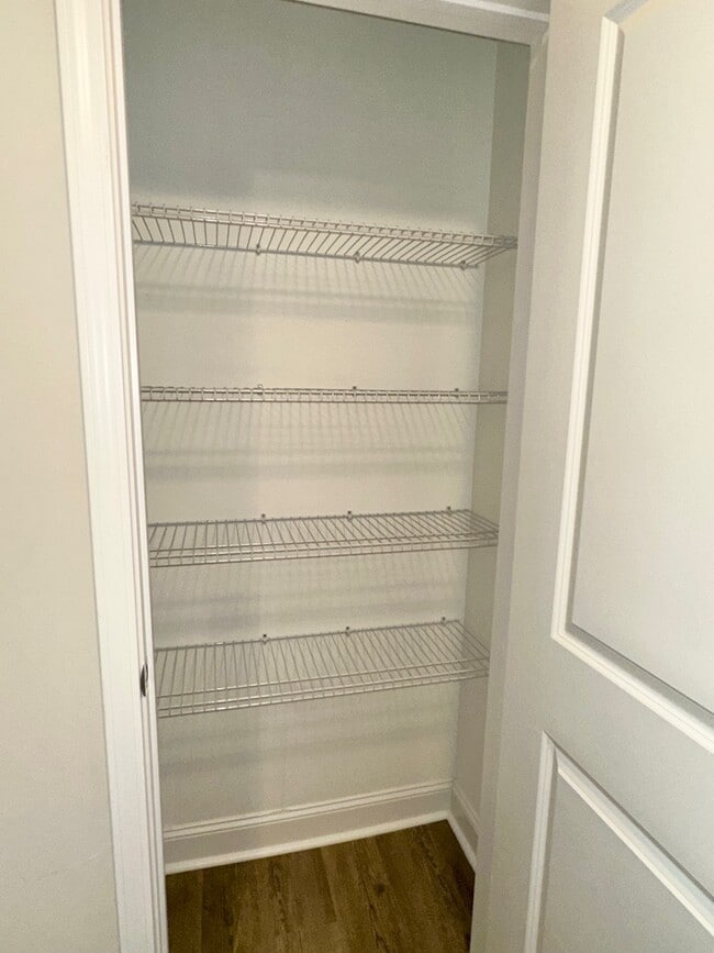 Building Photo - 459 3rd Loop Rd