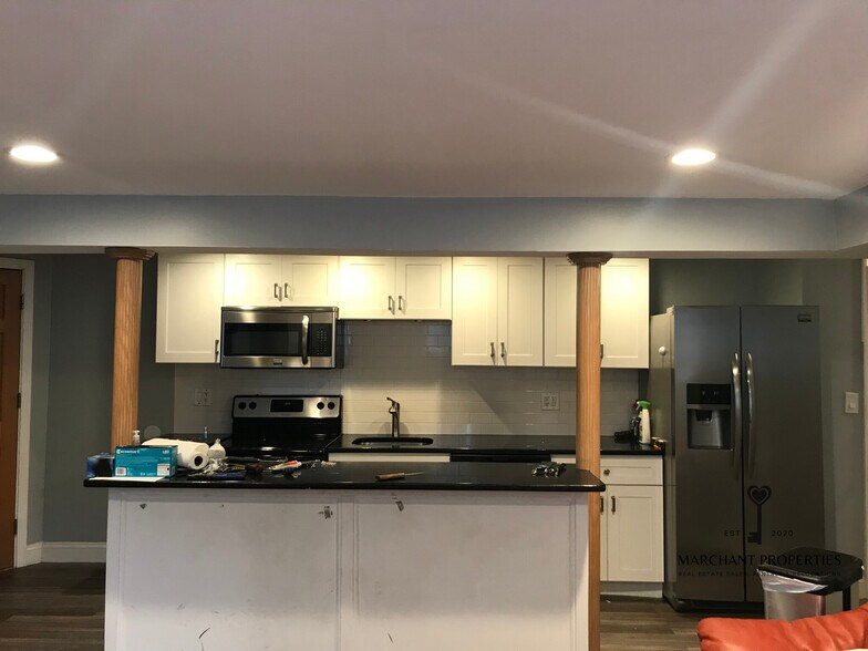 Building Photo - 7 Denby Rd