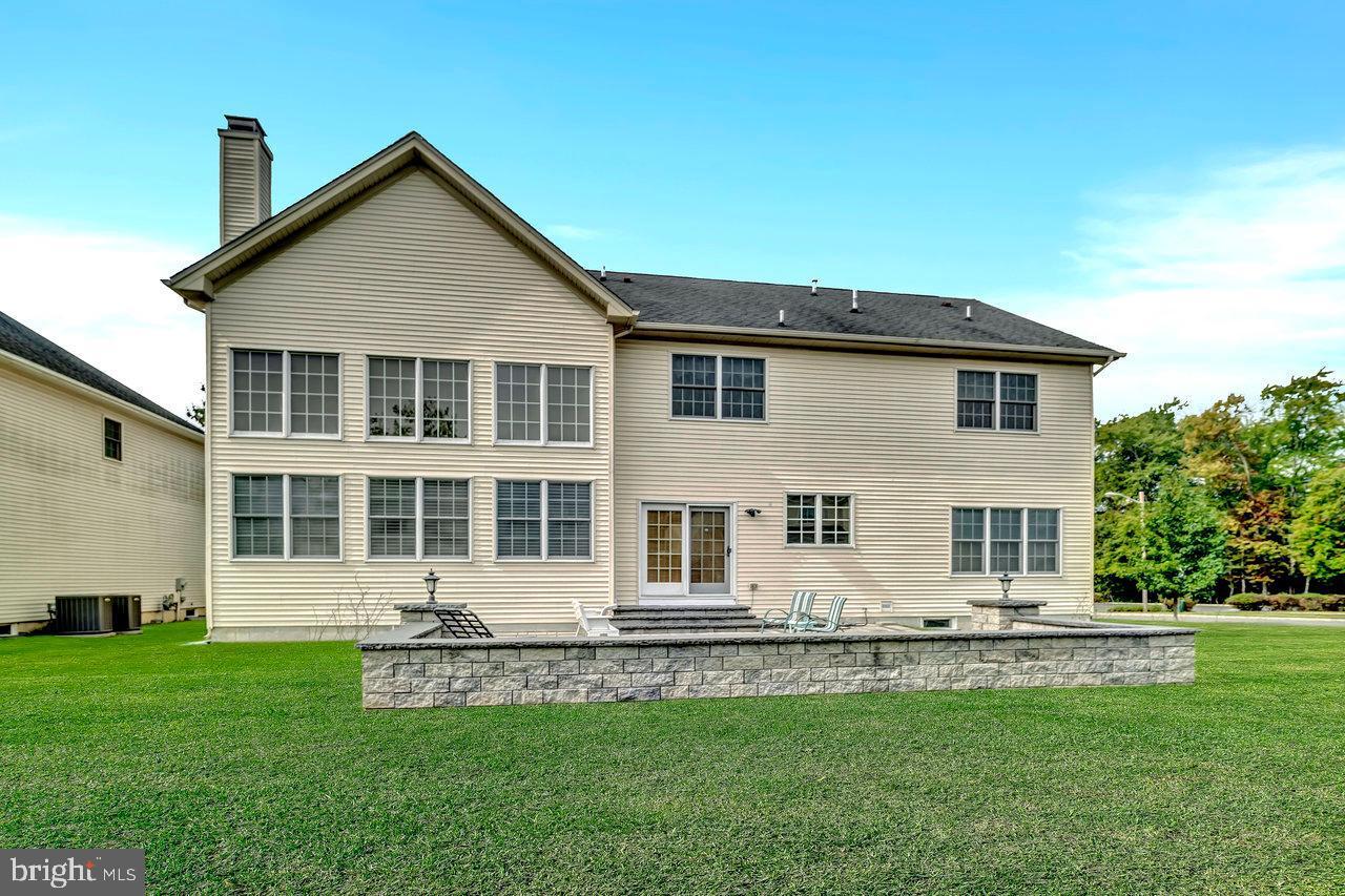 Building Photo - 86 Renfield Dr