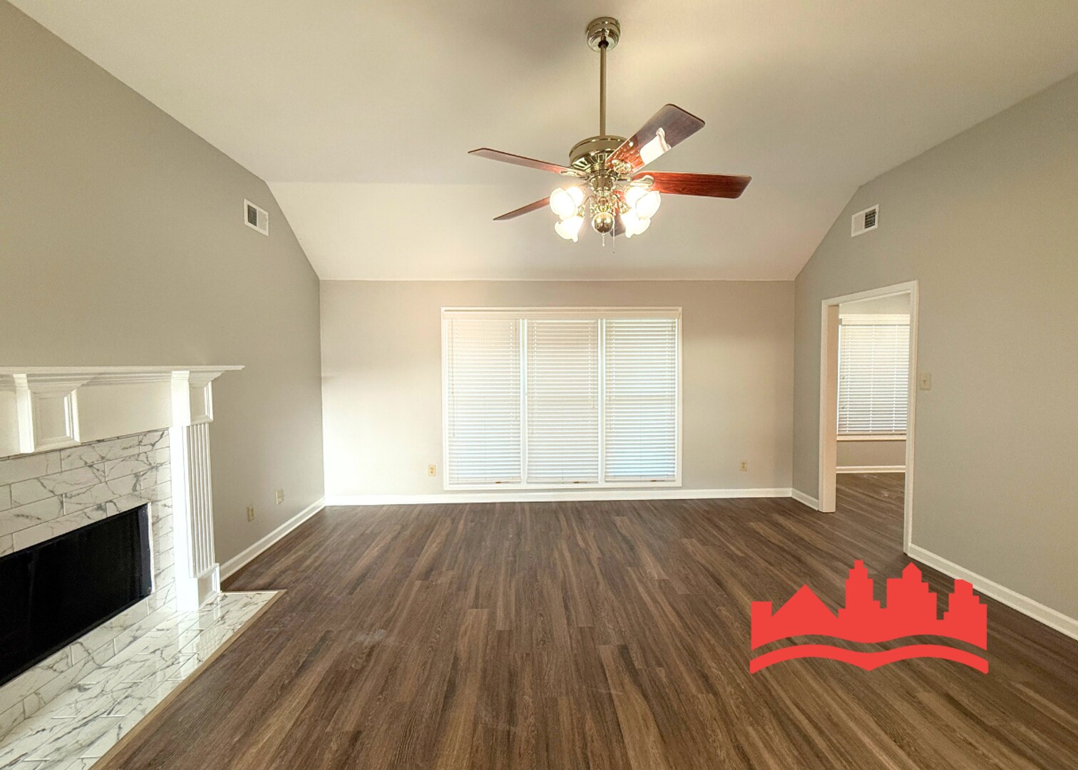 Building Photo - 9889 Leda Cove