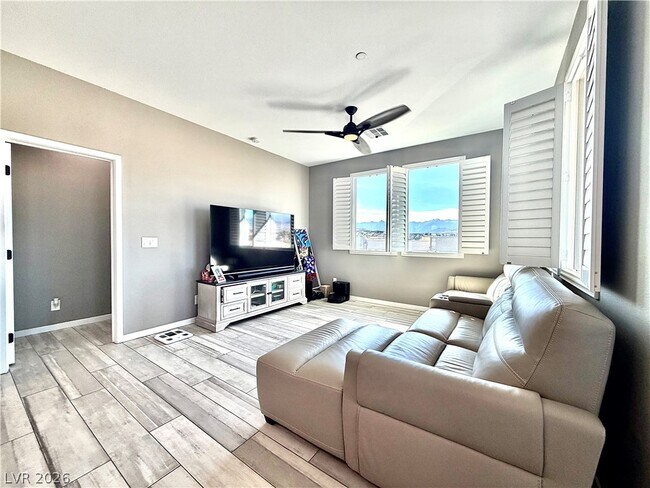 Building Photo - 11290 Hidden Peak Ave