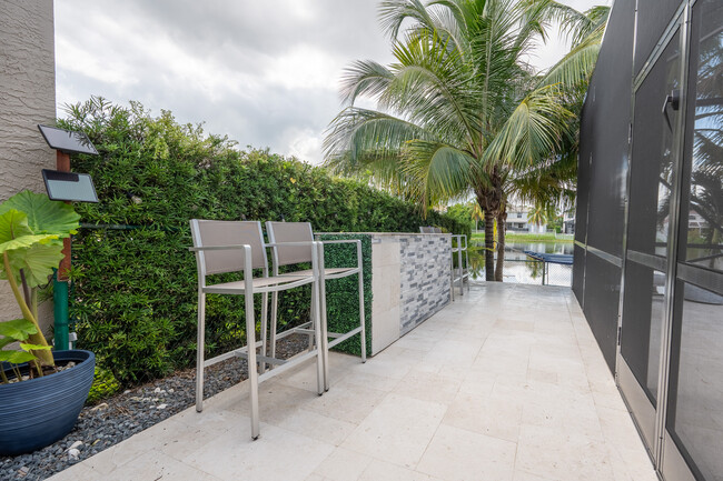 Building Photo - 18004 SW 20th St