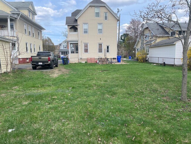 Building Photo - 40 Belvidere St