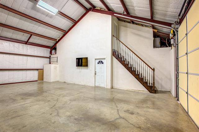 Building Photo - 262 Saddlebrook Ct