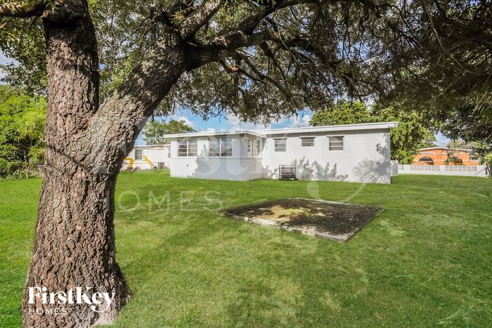 Building Photo - 3440 NW 177th Terrace