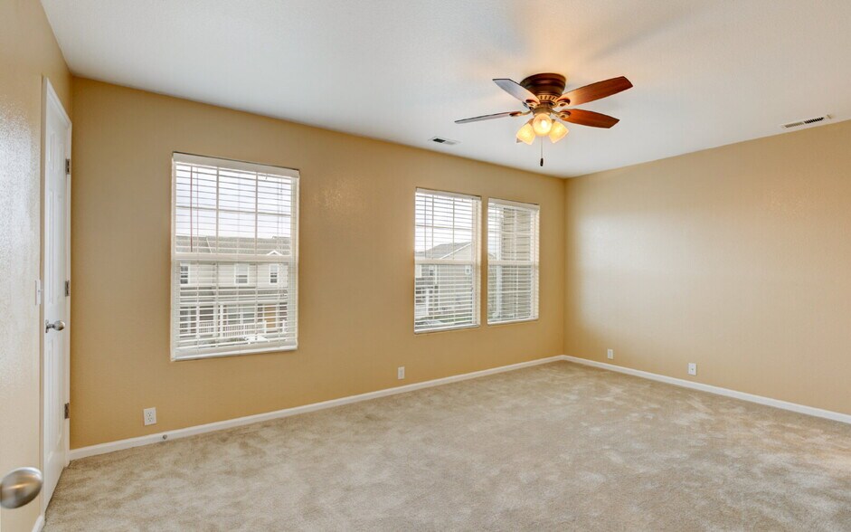 Building Photo - 2728 Scotchbroom Point