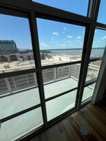 Building Photo - 157 Fleet St