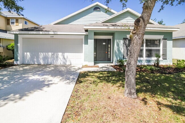 Building Photo - 1237 Kellogg Dr