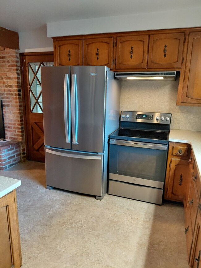 Building Photo - Silverdale Area Home