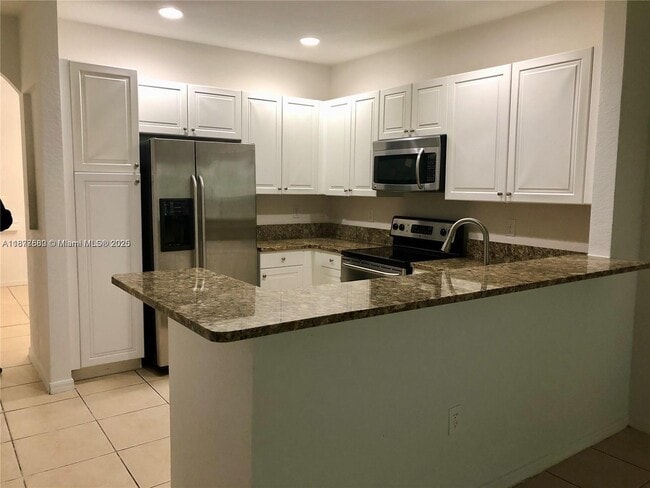 Building Photo - 2991 NW 30th Pl