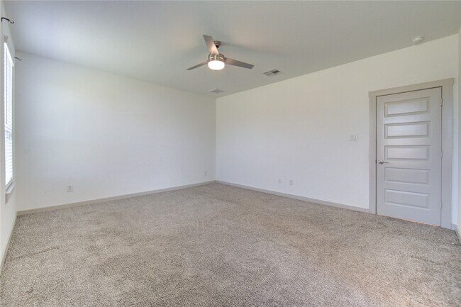 Building Photo - 3018 Schultz Manor Ln