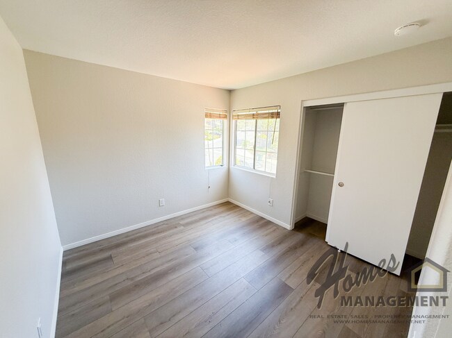 Building Photo - Homes Management - Carlsbad Home with Ocean View