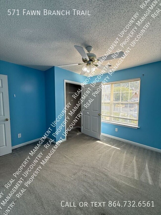 Building Photo - 571 Fawn Branch Trail