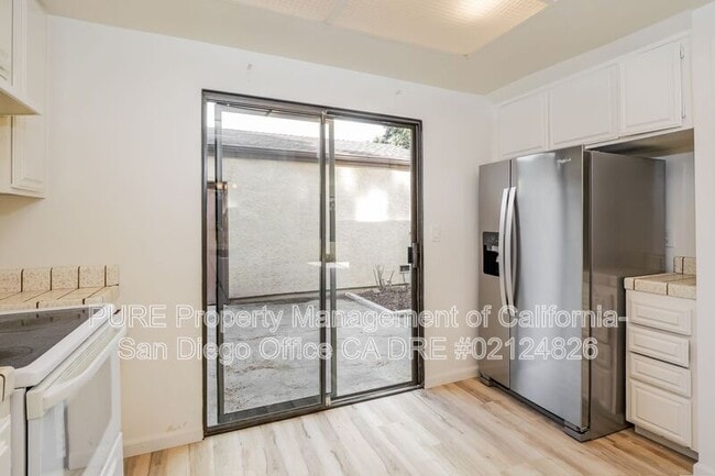 Building Photo - 6797 Lambert Way