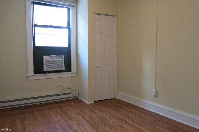 Building Photo - 7239 Penn Ave