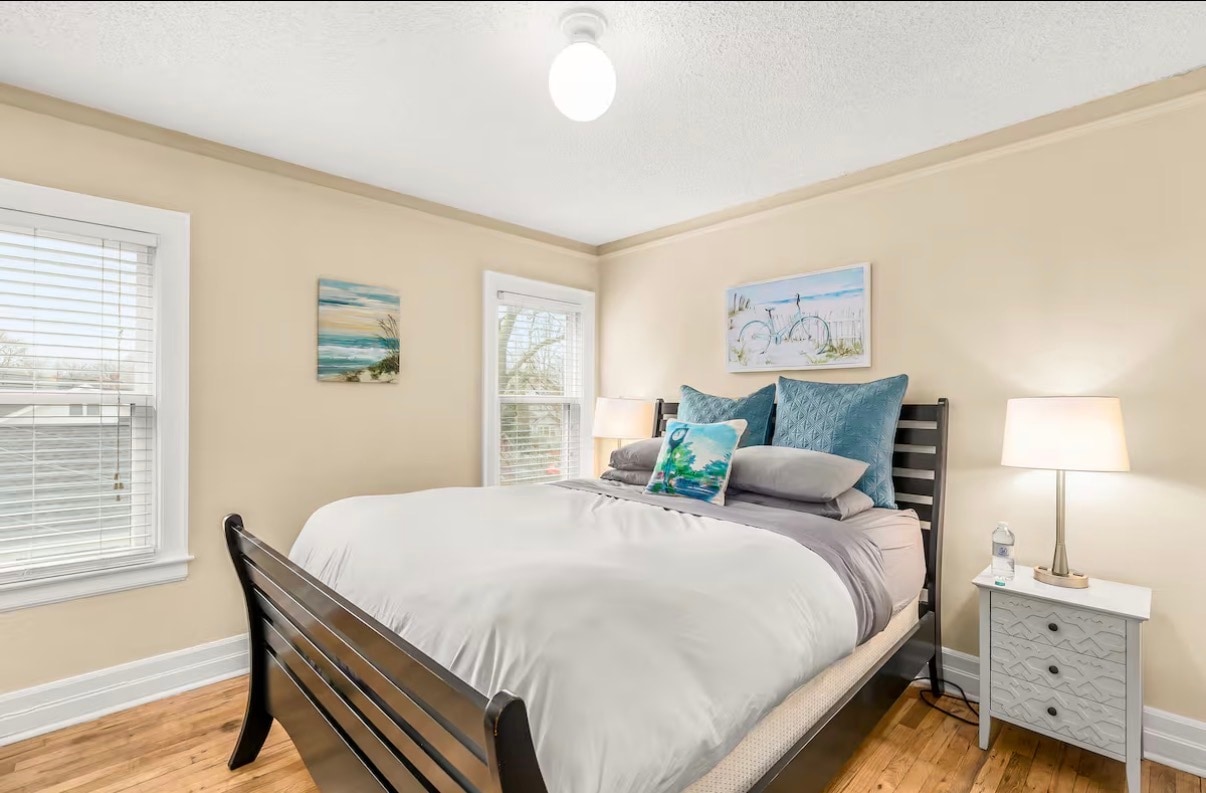 Building Photo - 429 W Ann Arbor Trl