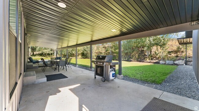 Building Photo - 4736 E 2650 N