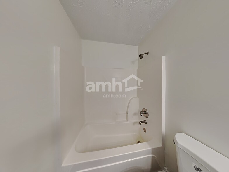 Building Photo - 3551 Stephens Creek Pl