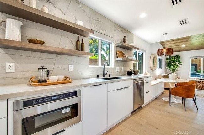 Building Photo - 1620 Glyndon Ave