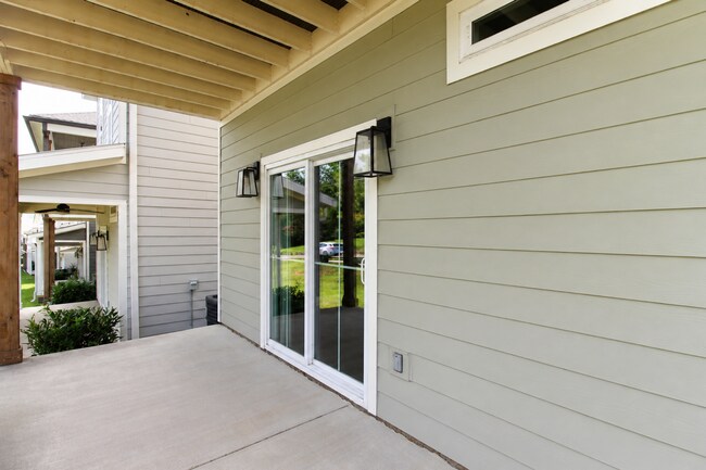 Building Photo - 226 Allison Way