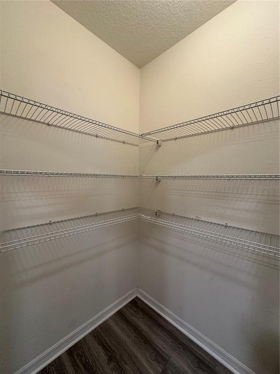 Building Photo - 224 Nova Dr
