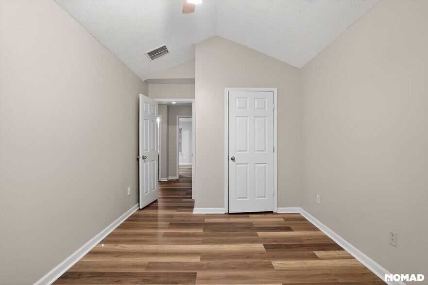 Building Photo - 2808 Vining Ridge Terrace