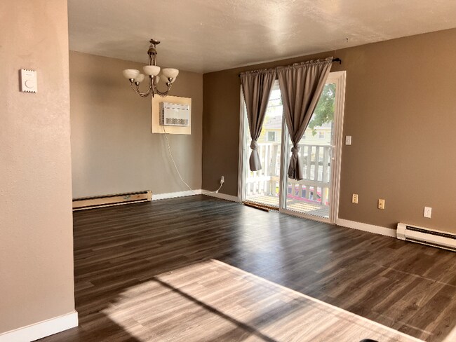 Building Photo - 117 E Euclid Ave