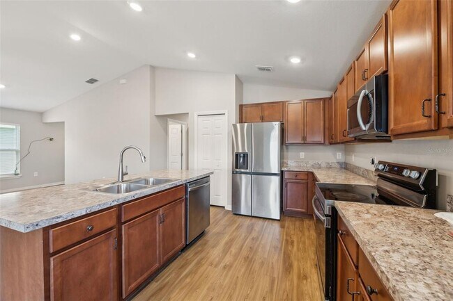 Building Photo - 35478 Bellington Blvd