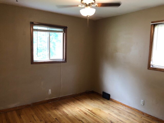 Building Photo - 315 Myrtle Ave