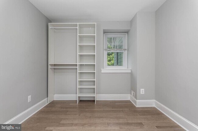 Building Photo - 139 W Germantown Pike