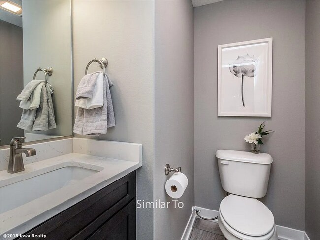 Building Photo - 2338 SE Sydney Ln