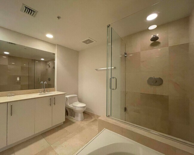 550 Okeechobee Blvd 550 Okeechobee Blvd West Palm Beach FL 33401