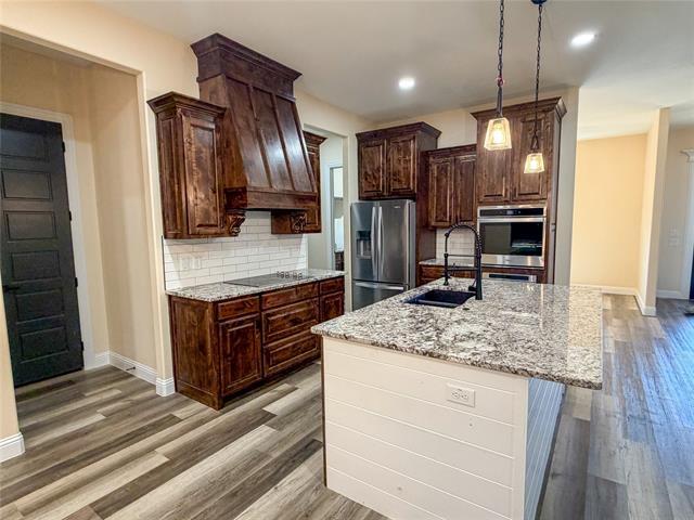 Building Photo - 1290 Co Rd 2175