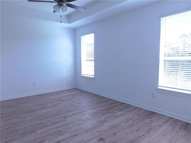 Building Photo - 421 Peace Pipe Way
