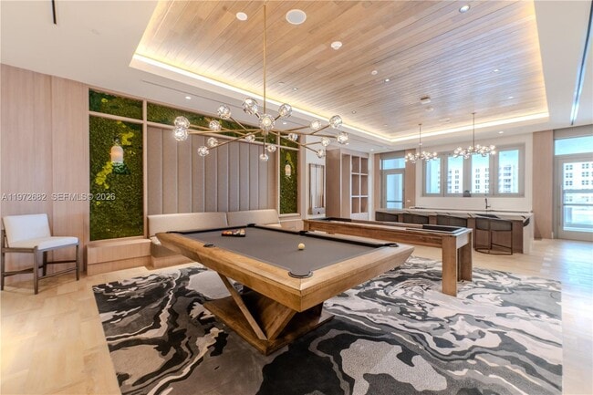 Building Photo - 333 N New River Dr E