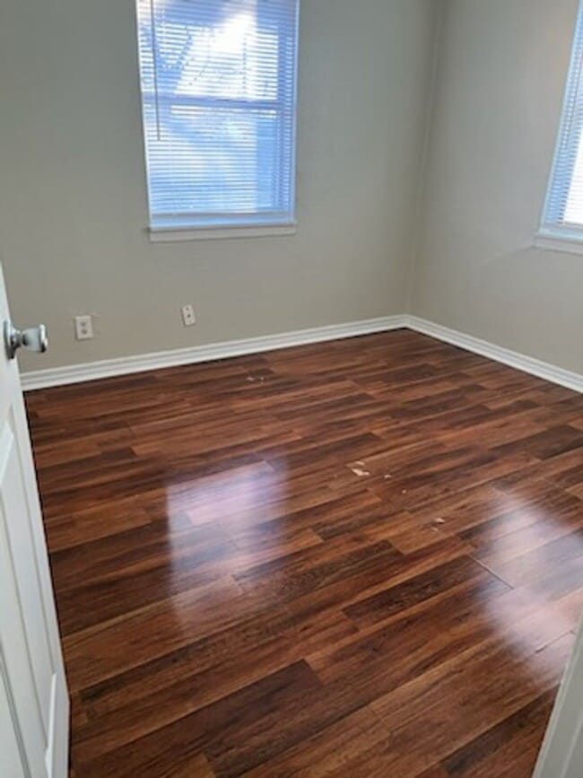 Building Photo - 4226 S Van Buren St