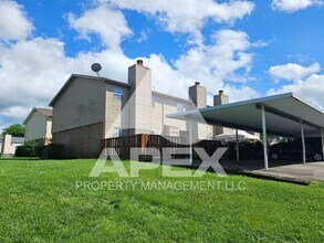 Building Photo - Nice 3Bd 1.5 Townhouse in WEST KNOX off Ce...