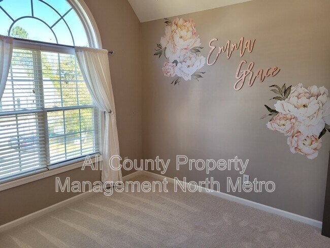 Building Photo - 506 Towne Ridge Way