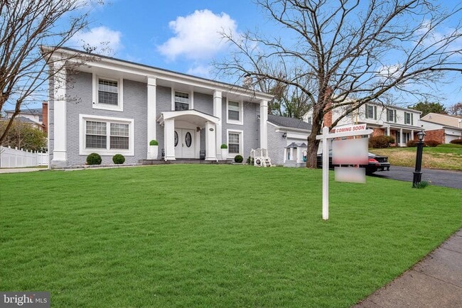 Building Photo - 10904 Gainsborough Rd