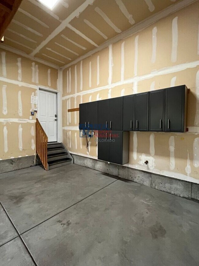 Building Photo - 10828 Heatherton Cir